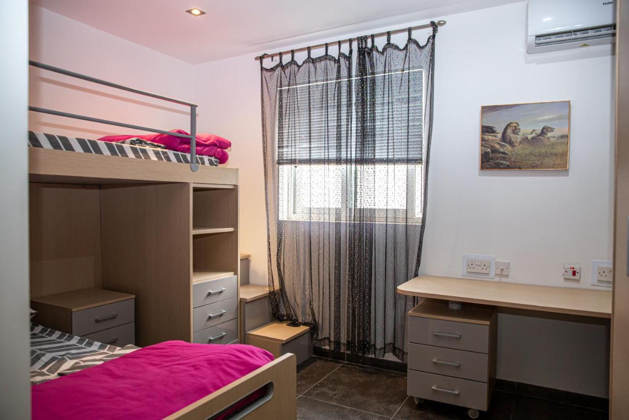 Apartmán Dolmen Court Flat 10, Qawra St. Paul's Bay Exteriér fotografie