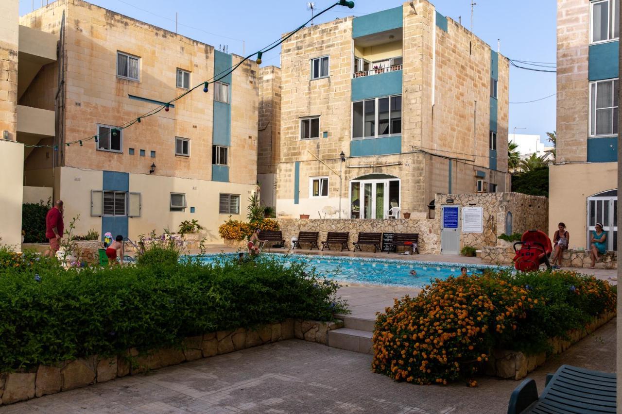 Apartmán Dolmen Court Flat 10, Qawra St. Paul's Bay Exteriér fotografie