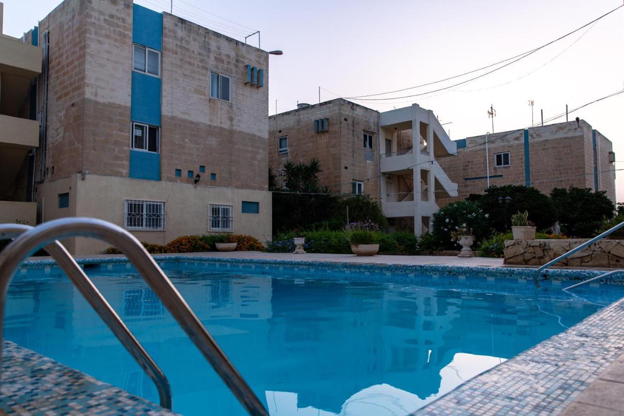 Apartmán Dolmen Court Flat 10, Qawra St. Paul's Bay Exteriér fotografie