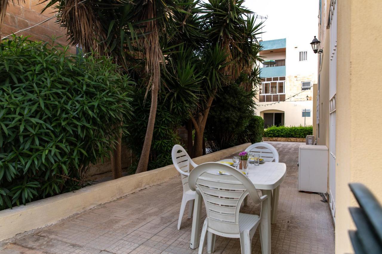 Apartmán Dolmen Court Flat 10, Qawra St. Paul's Bay Exteriér fotografie